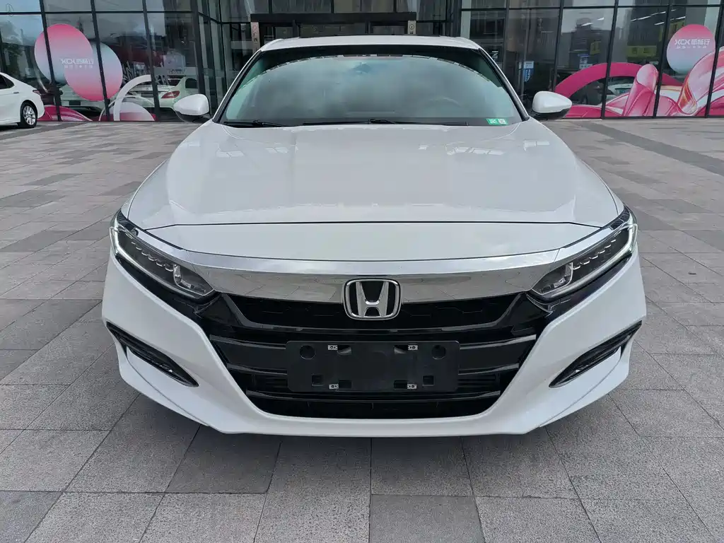 Honda Accord — фото 2