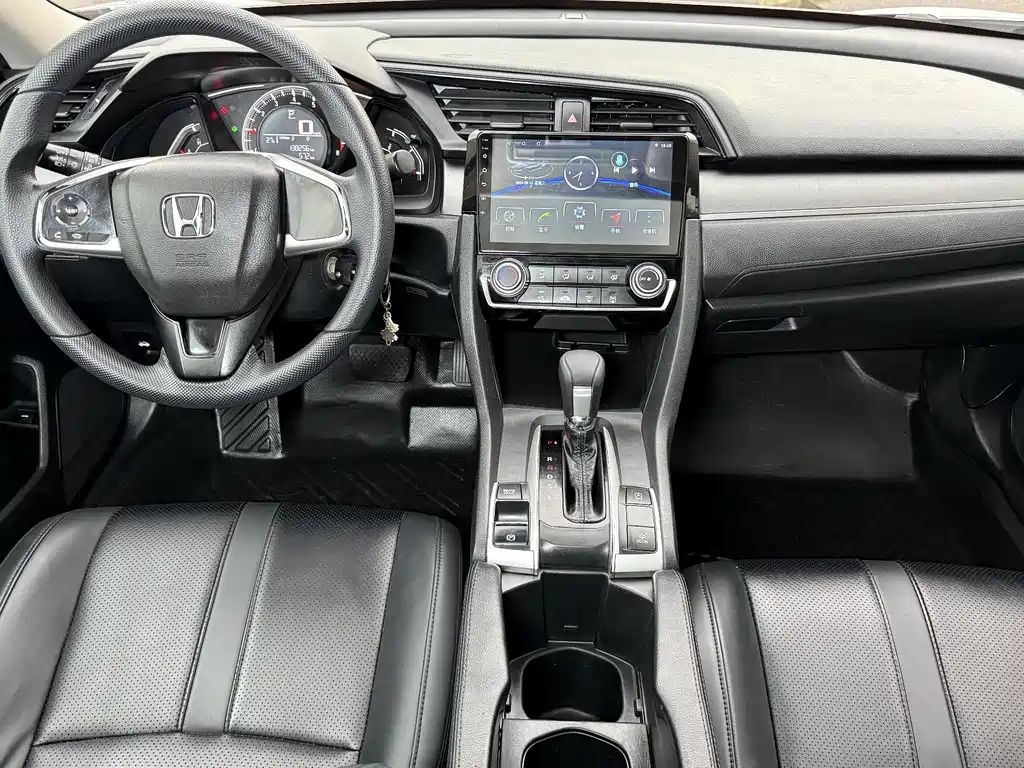 Honda Civic — фото 14