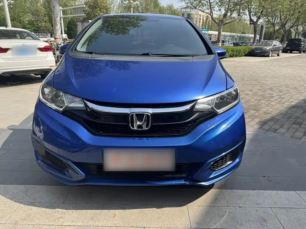 Honda Fit — фото 3