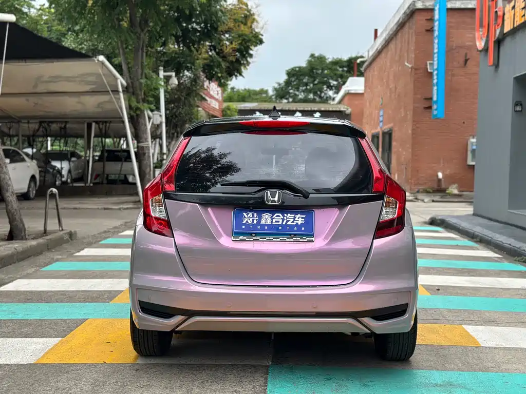 Honda Fit — фото 7