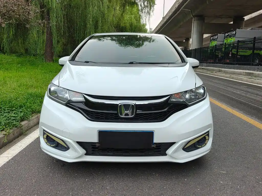 Honda Fit — фото 2