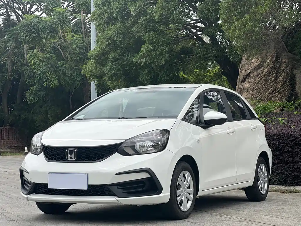 Honda Fit — фото 3