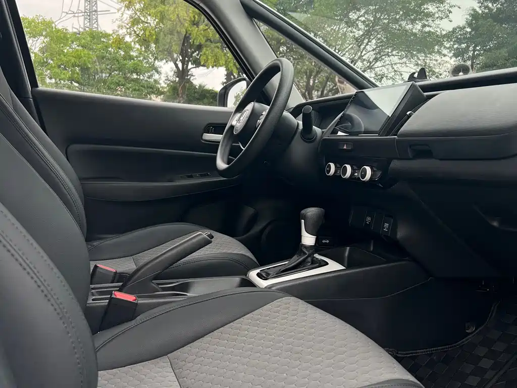 Honda Fit — фото 6
