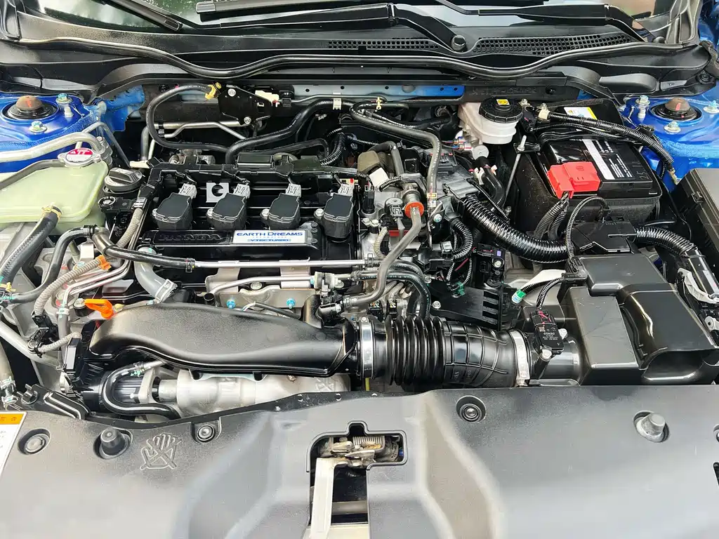 Honda Civic — фото 14