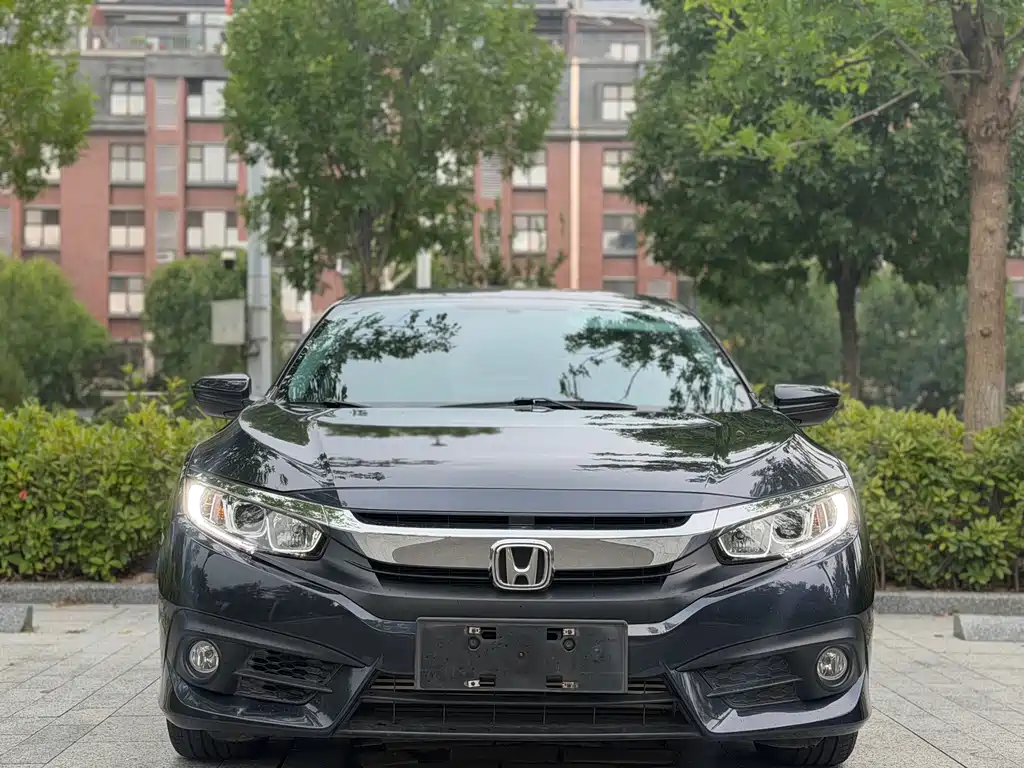 Honda Civic — фото 2