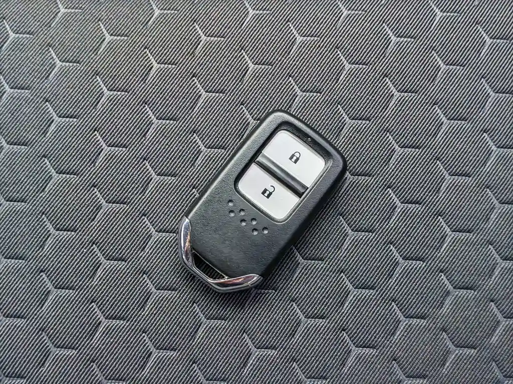 Honda Fit — фото 22