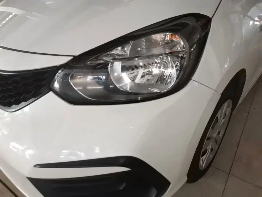 Honda Fit — фото 24