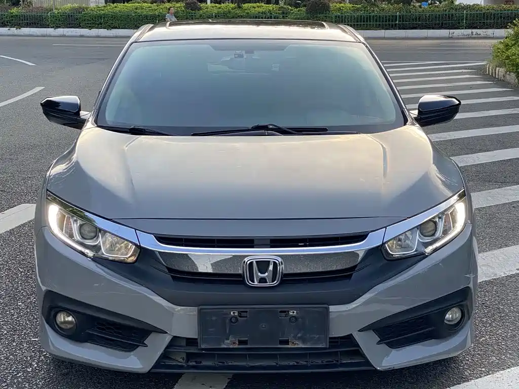 Honda Civic — фото 2