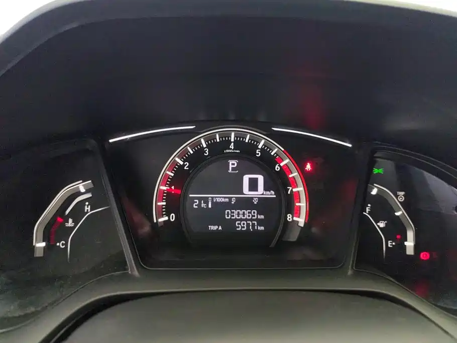 Honda Civic — фото 14