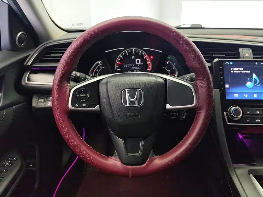 Honda Civic — фото 15