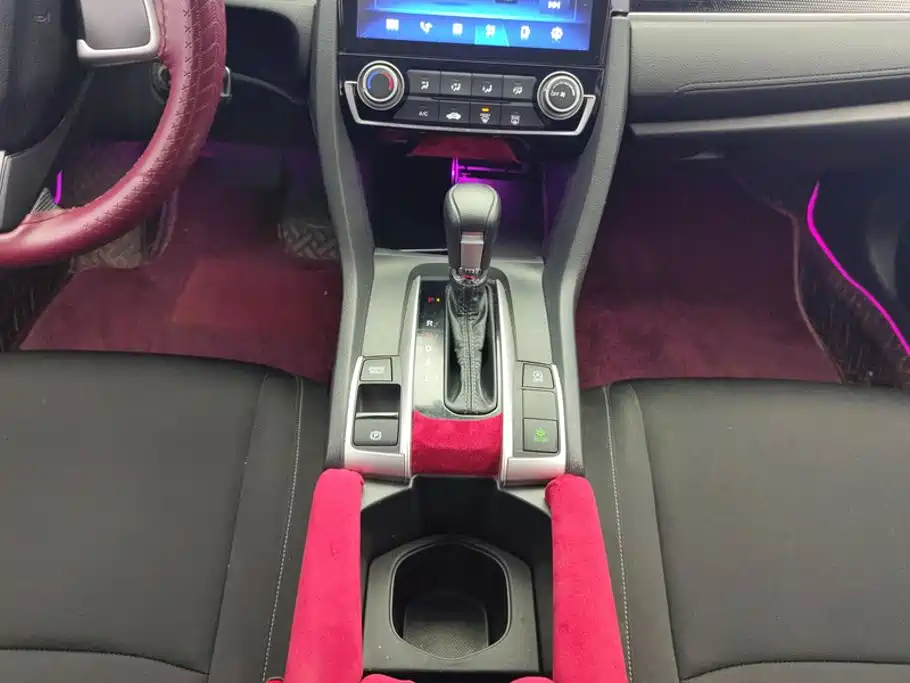 Honda Civic — фото 16