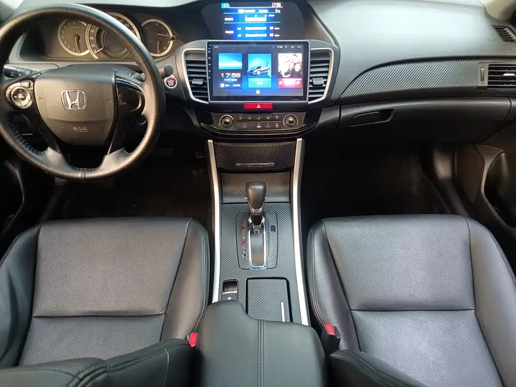 Honda Accord — фото 14
