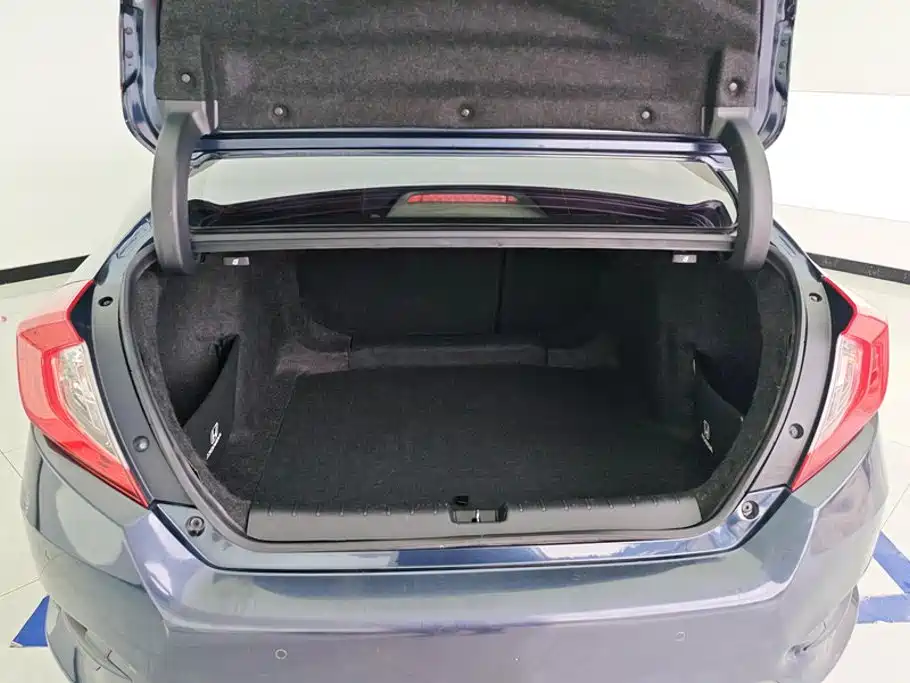 Honda Civic — фото 4
