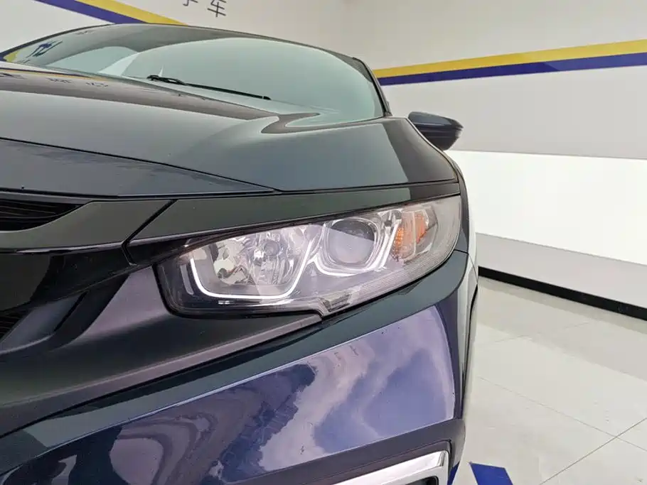 Honda Civic — фото 5