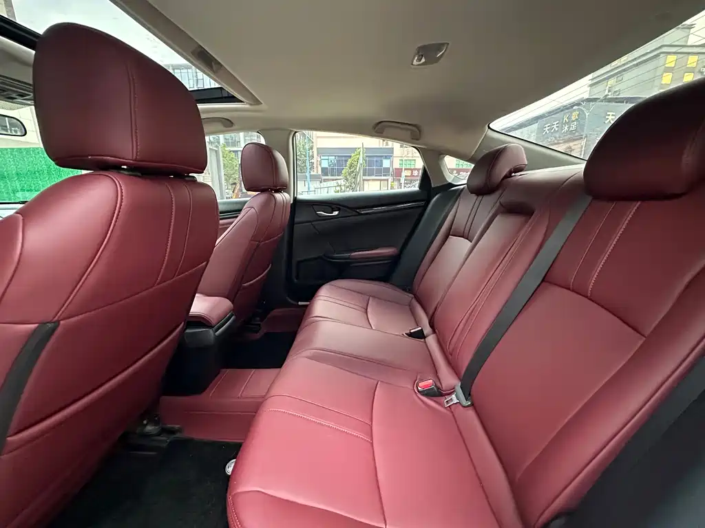 Honda Civic — фото 4