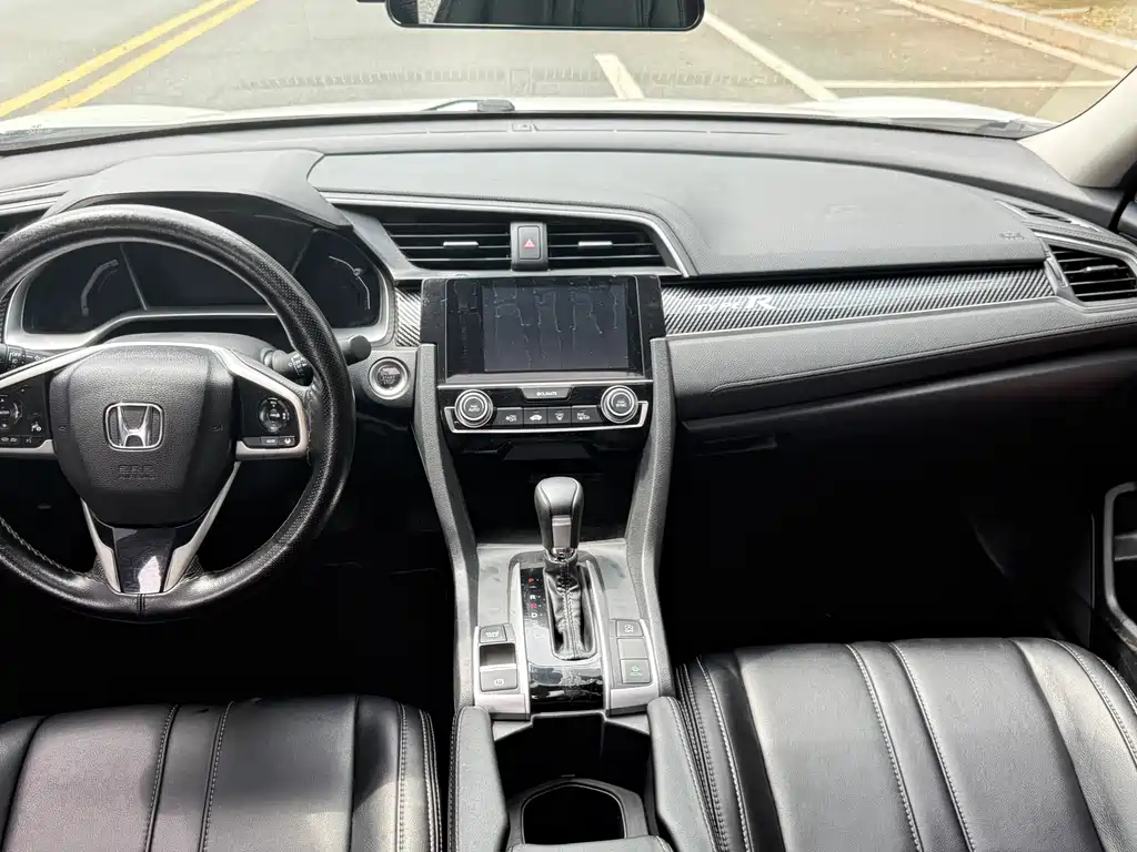 Honda Civic — фото 9