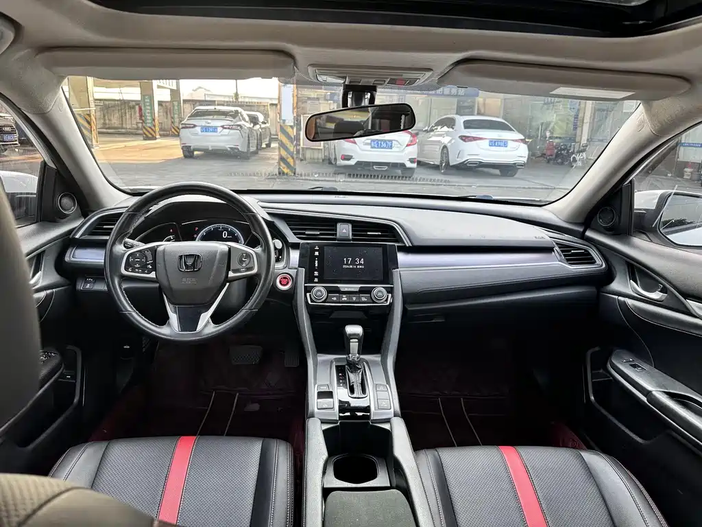 Honda Civic — фото 5