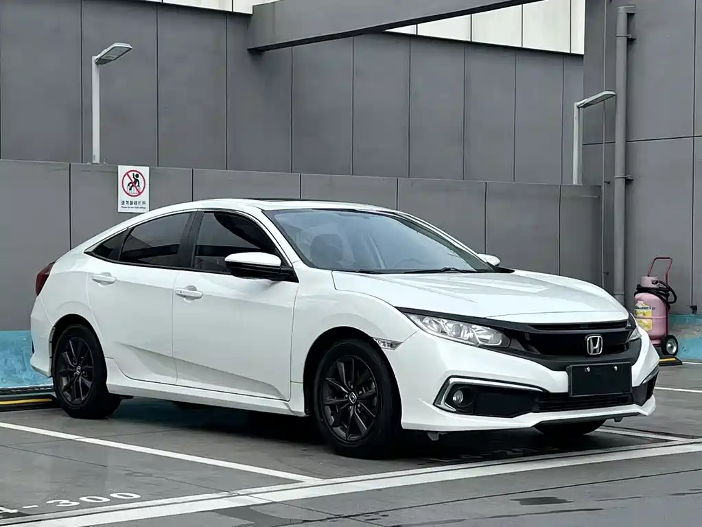 Honda Civic — фото 3