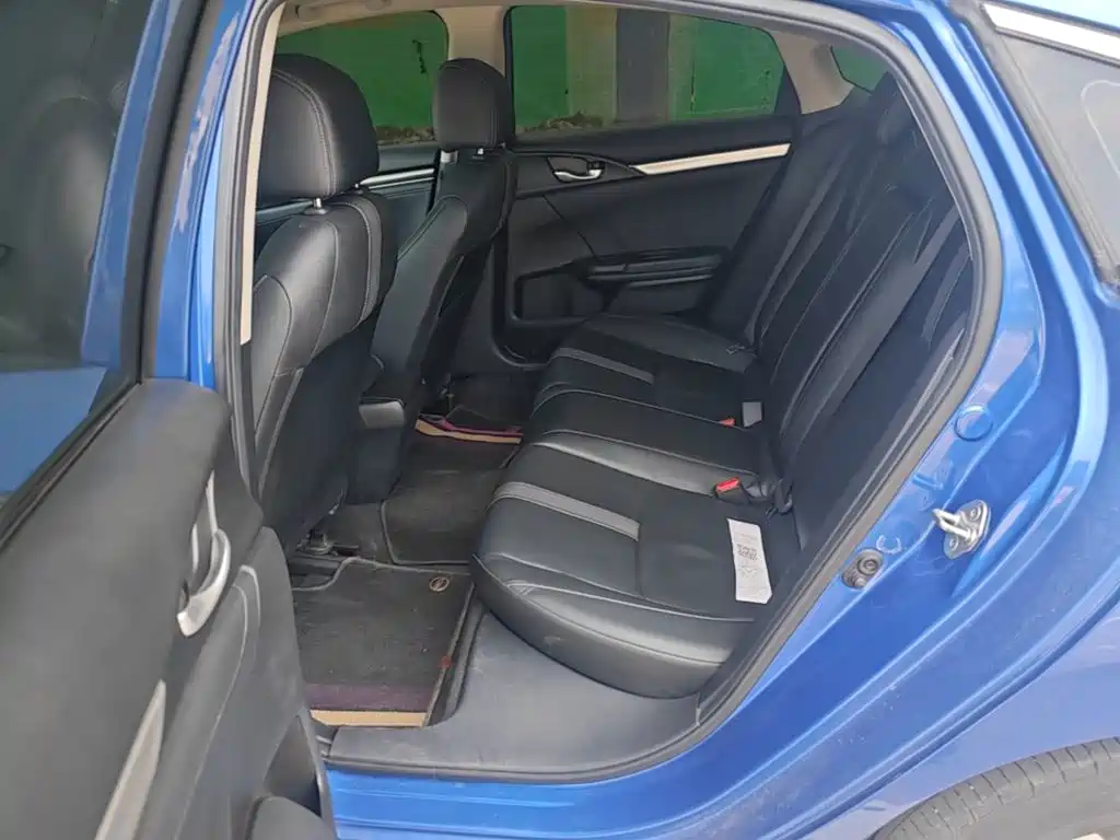 Honda Civic — фото 17