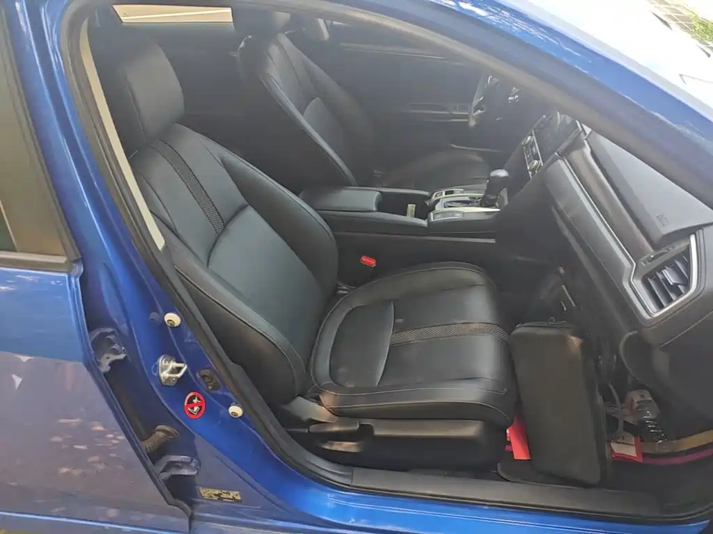 Honda Civic — фото 25