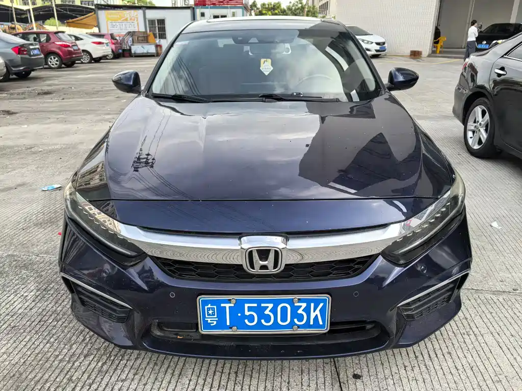 Honda Inspire — фото 6