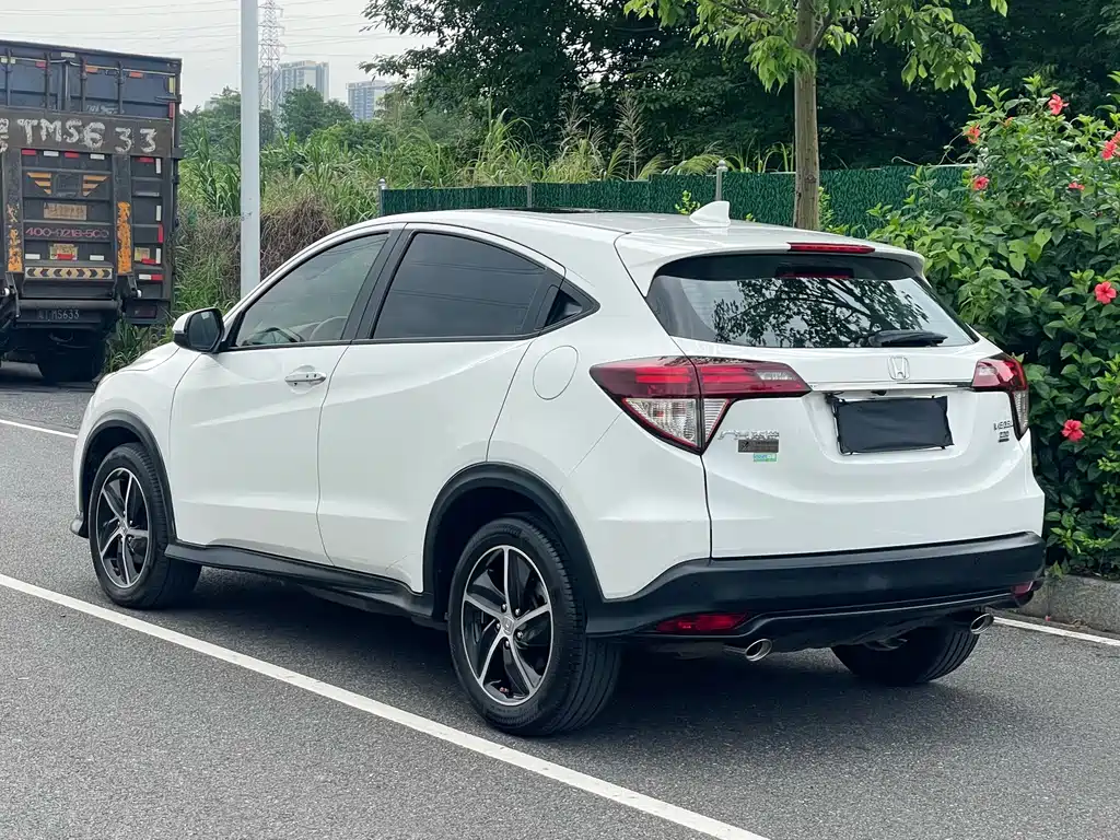 Honda Vezel — фото 7