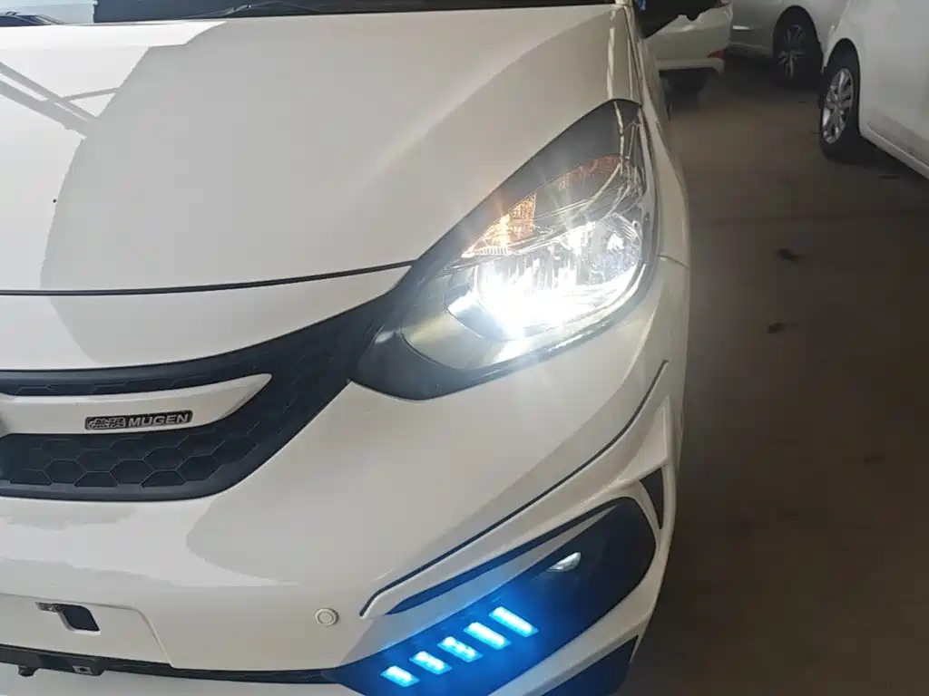 Honda Fit — фото 24