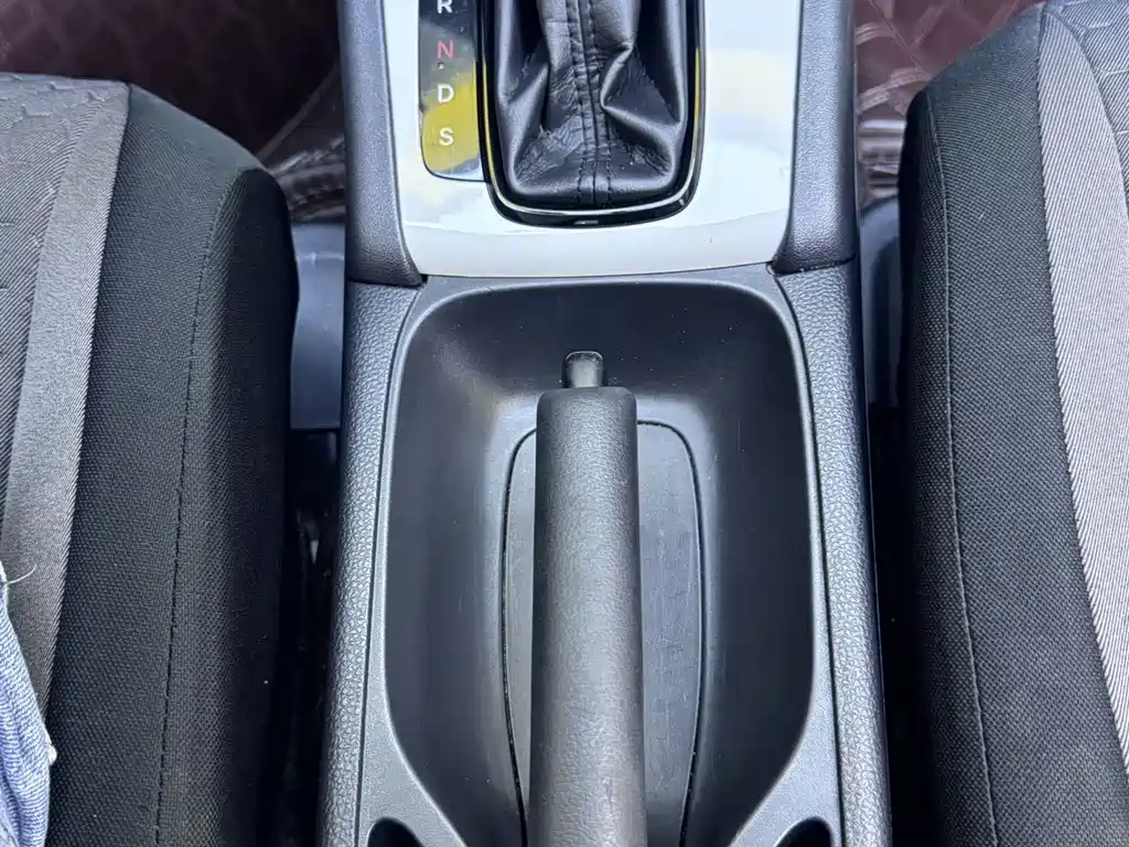 Honda Fit — фото 22