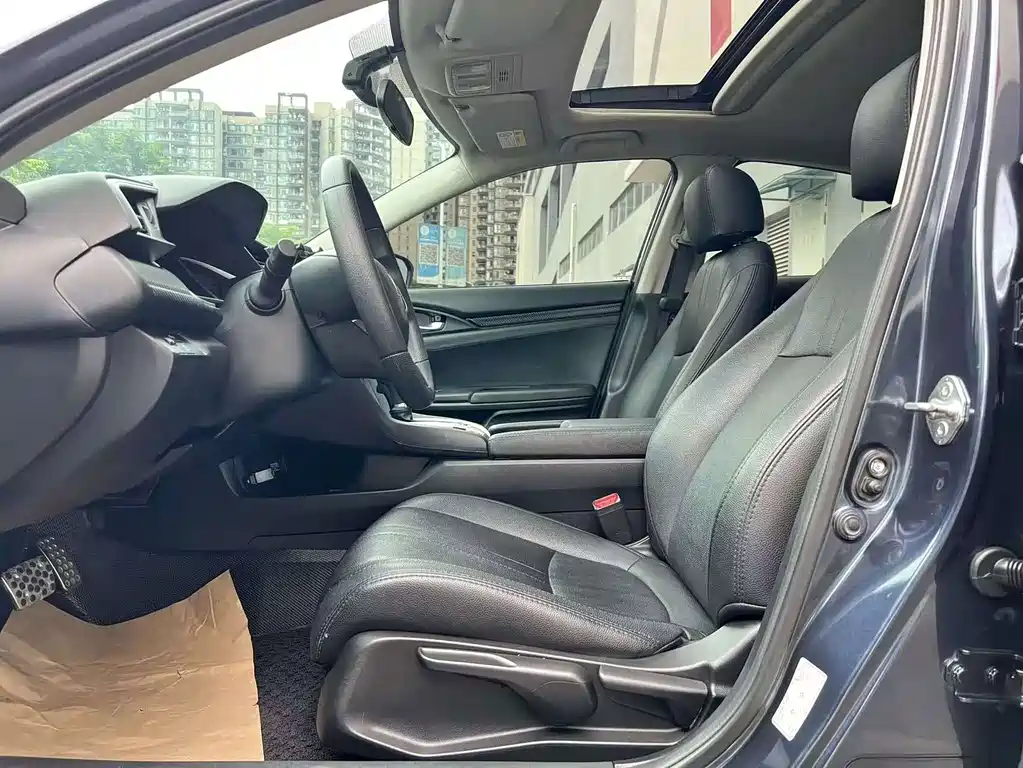 Honda Civic — фото 11