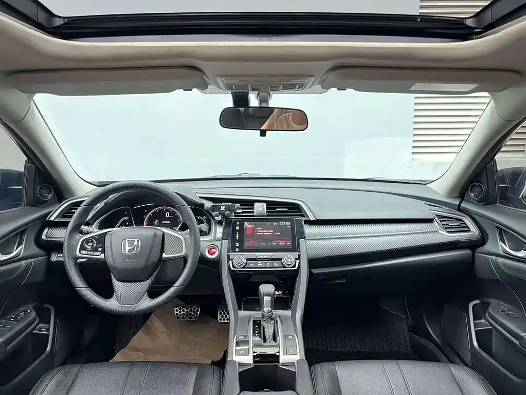 Honda Civic — фото 20