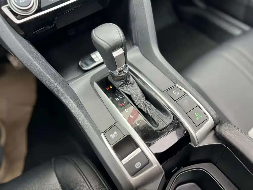Honda Civic — фото 22
