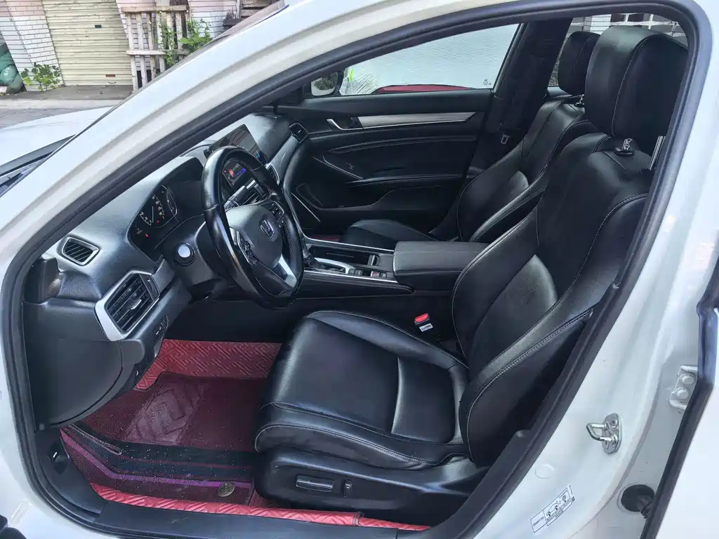 Honda Inspire — фото 6