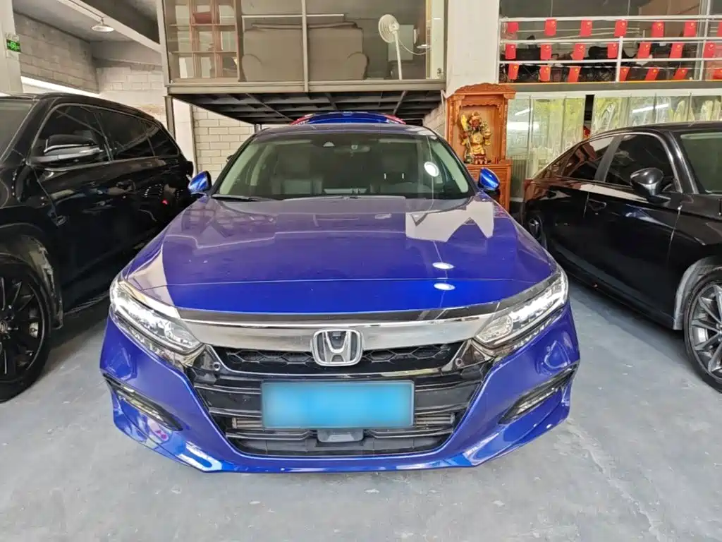 Honda Accord — фото 3
