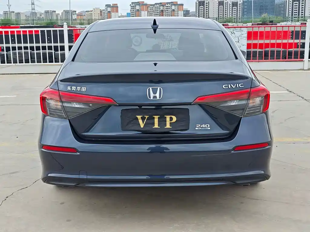 Honda Civic — фото 5