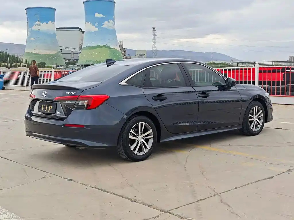 Honda Civic — фото 6
