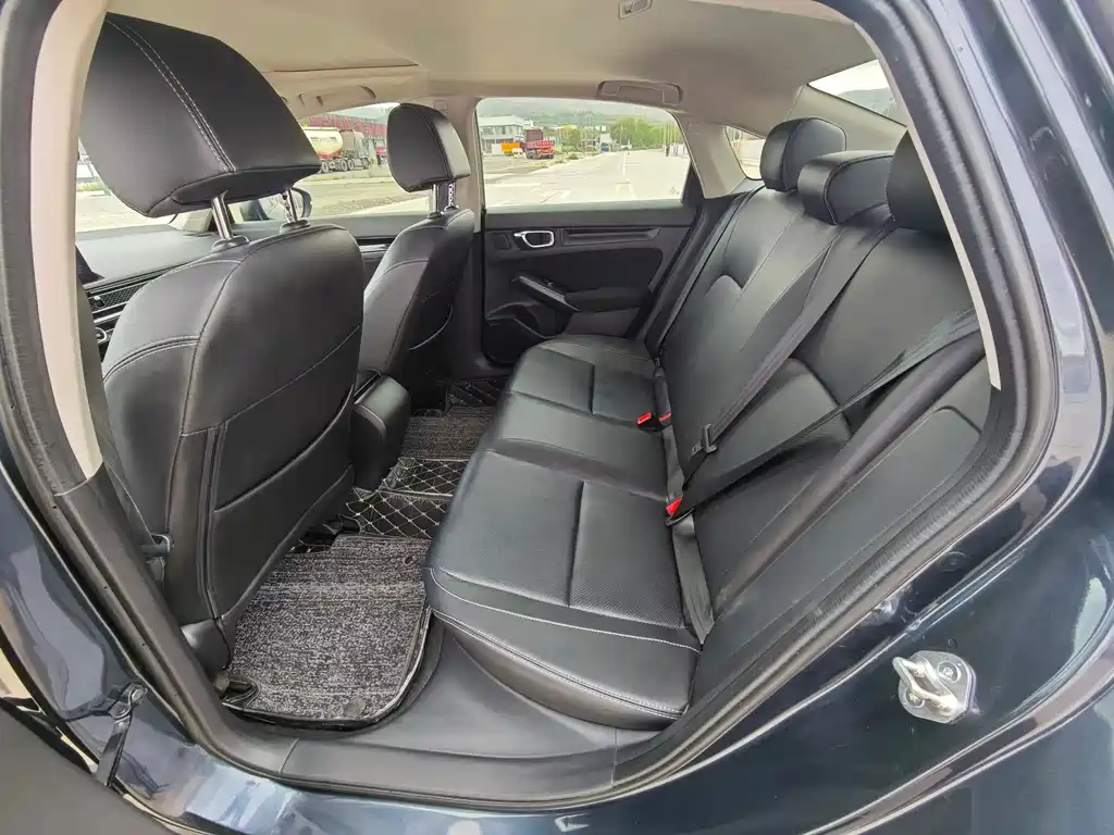 Honda Civic — фото 9