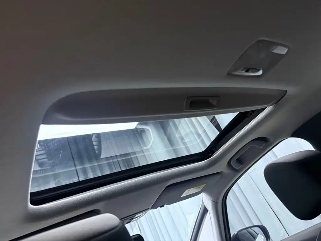 Honda Fit — фото 11