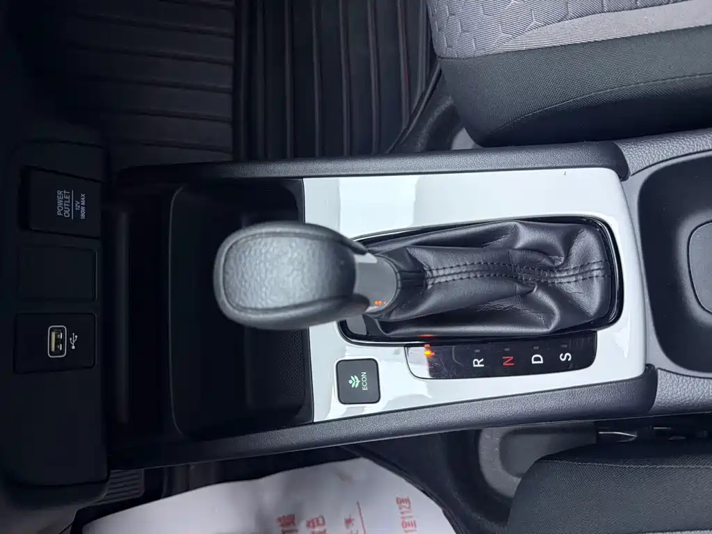 Honda Fit — фото 18