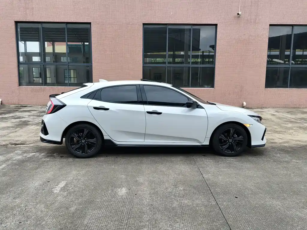 Honda Civic — фото 4