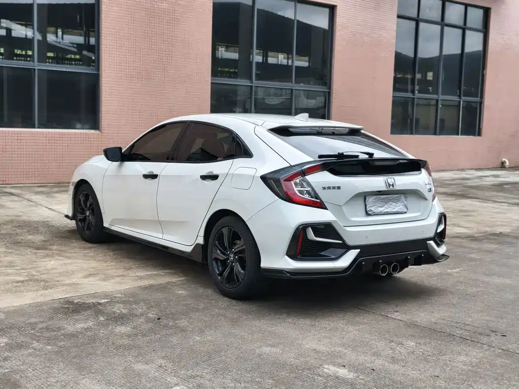 Honda Civic — фото 8