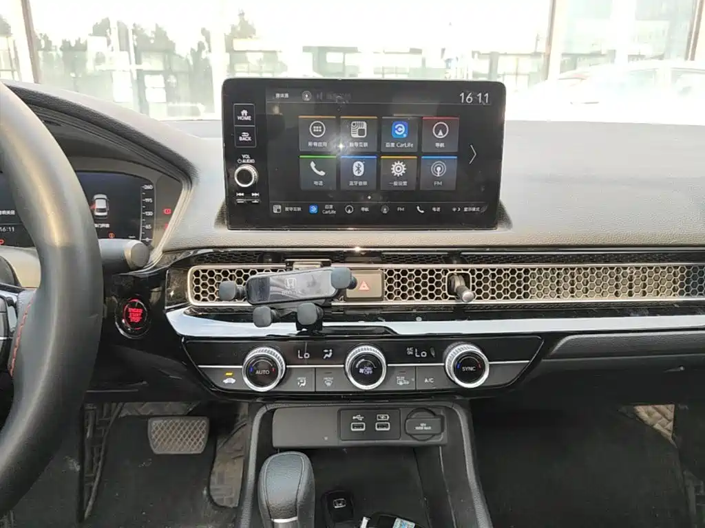 Honda Civic — фото 13