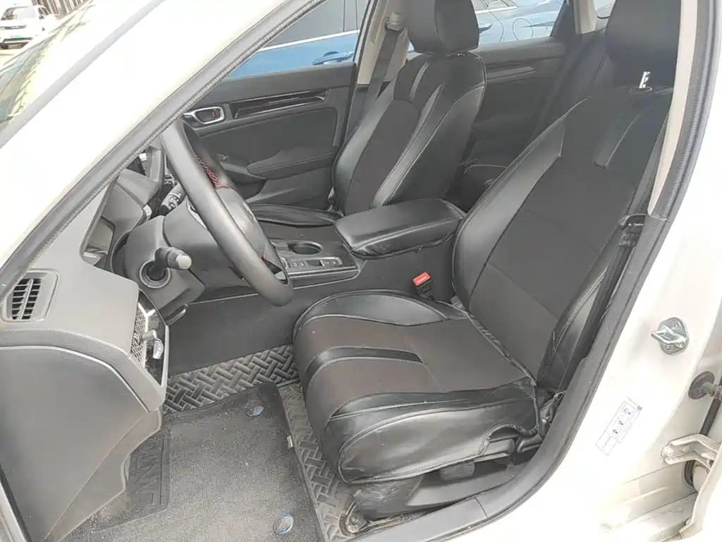 Honda Civic — фото 15