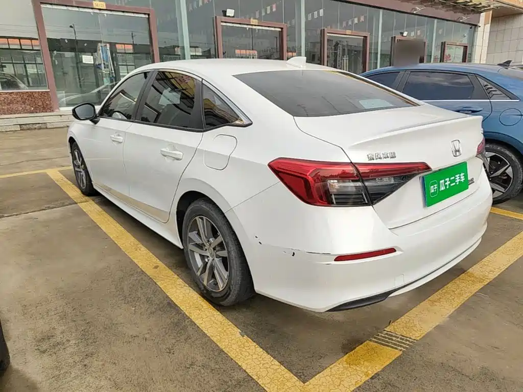 Honda Civic — фото 5