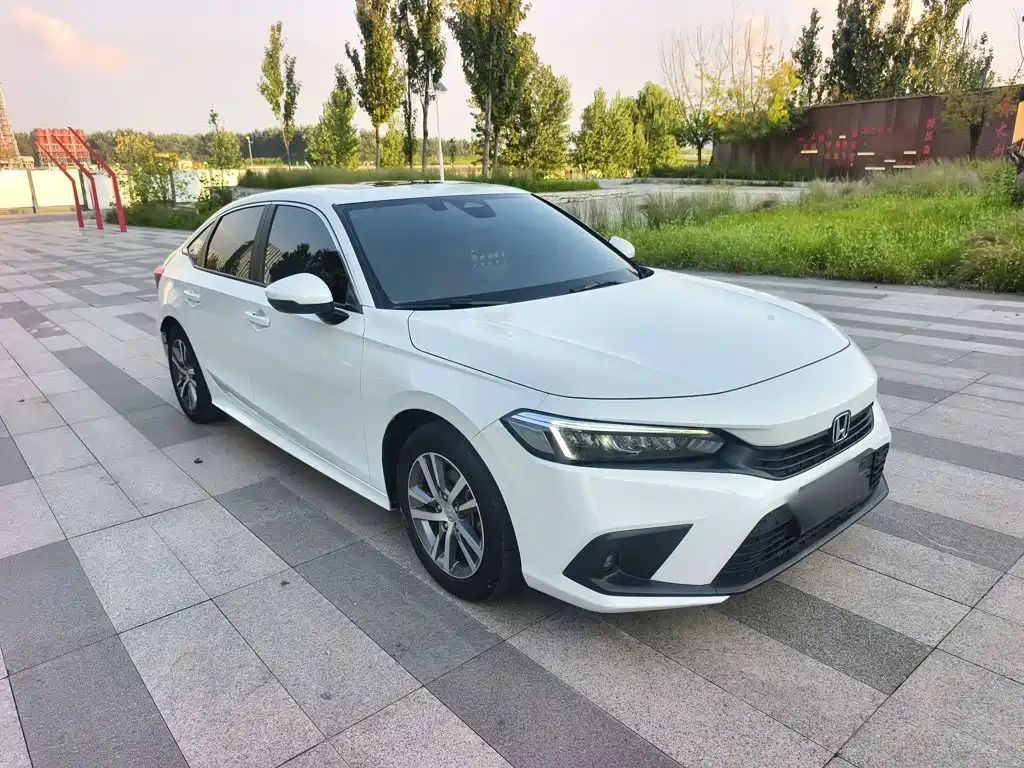 Honda Civic — фото 7