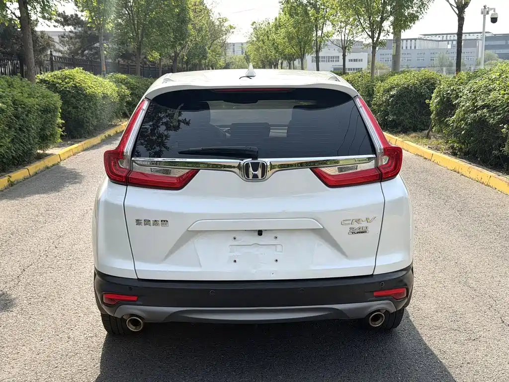 Honda CR-V — фото 8