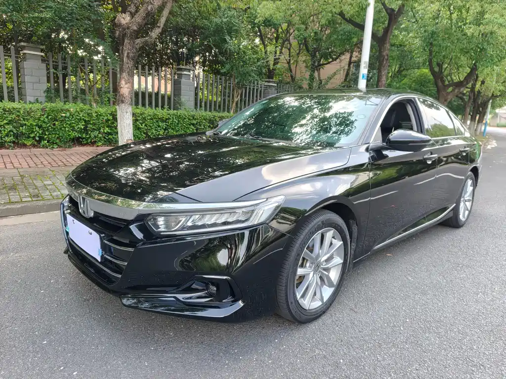 Honda Accord — фото 2