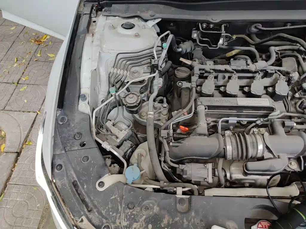 Honda Accord — фото 21