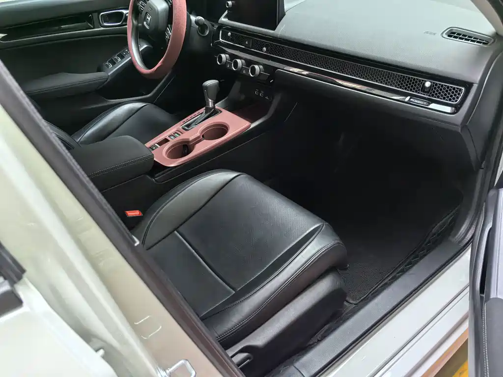 Honda Civic — фото 11