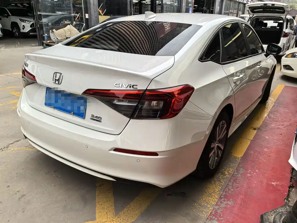 Honda Civic — фото 6