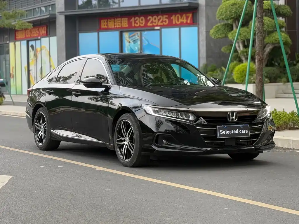 Honda Accord — фото 3